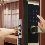 how to break into a keypad door lock