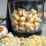 how to mince garlic in a food processor